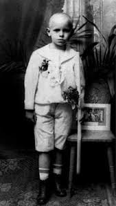 Se trata de don rafael, párroco en estos momentos de la villa de don fadrique. Juan Pablo Ii El Papa Viajero