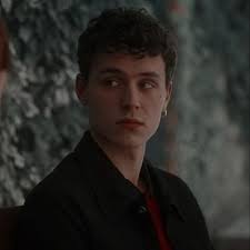 𝐶𝑎𝑙. ¡alt! (@withfirecalore)