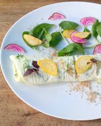 Omelette Minceur Pour 4 Personnes Recettes Elle A Table Recette Recettes De Cuisine Recette Idee Recette