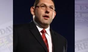 Davies joins Cardiff