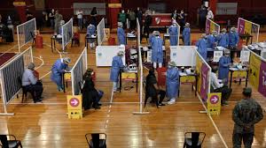 L a ciudad de buenos aires sigue con su proceso de vacunación del coronavirus a adultos mayores y se confirmó las fechas de inscripción para las personas de más de 70 y 75 años para seguir de forma escalonada con el proceso para evitar la exposición al virus o el riesgo a enfermedad grave a causa del mismo. Argentina Con Sobresaltos Y Polemicas Avanza La Vacunacion Contra El Covid 19