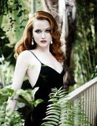 Pin By Nikki Tile On For Redheads Emma Karen Bryce Evan Deborah Isla Evan Rachel Wood Beautiful Redhead Redhead Beauty