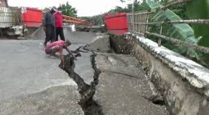 Ketahui pajak bea cukai 2021 dan cara menghitung bea masuk serta pajak impor belanja online di sini. Diterjang Banjir Jembatan Bendosari Semarang Rusak Bagian 1
