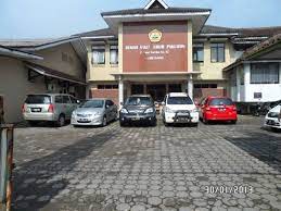 Untuk saat ini tipe rumah sakitnya adalah tipe b non pendidikan. Rumah Sakit Umum Pakuwon Sumedang Direktori Sumedang