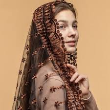 Gift for Mothers Day Brown Veil,brown Lace Scarf,chapel Mantilla,catholic  Chapel,head Covering ,chapel Veil,veil for Mass