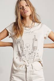 Vino Amore Tee In 2020 Fashion Bohemian Clothes Boho Outfits