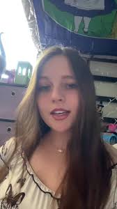 Hailey (@hailey.sadowski)