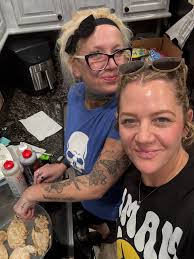 Beth Ely (@bethely) • Instagram photos and videos