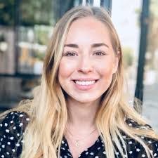 Hazel Koch's Instagram, Twitter & Facebook