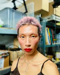 Step into the Year of the 🐲 Dragon 🐉, oil-paper umbrella and blue wig  first! 龙年大吉！🧧🧨❤️ Served, ate, slayed. The Lunar New Year show with  @rice.queensparis and a FABULOUS lineup of ASIAN