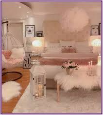 28 Small Bedroom Ideas Decor To Make Look Bigger Bedroomideas Bedroomdecor Bedroomdesign Hom Bedroom Design Trends Small Girls Bedrooms Girl Bedroom Decor