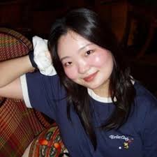 Listen to orange hues by aqualina in 🌈 playlist online for free