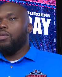 Former NFL players @timjamison64 and @ndkalu spoke to local youth at  @nrggram about the importance of having a plan beyond a sports career. They  stressed the significance of being a business owner