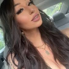 Hailey Meyer's Instagram, Twitter & Facebook