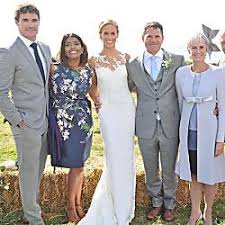Olympic gold medal rower helen glover married wildlife tv presenter steve blackshall in a spectacular cornish clifftop ceremony, in a wedding exclusively covered by hello! Helen Glover And Steve Backshall Are Married Helen Glover Bride Married