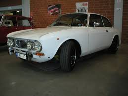 Image result for Grigio Chiaro 1984 Alfa-Romeo