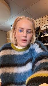 Dawn Prout's Instagram, Twitter & Facebook