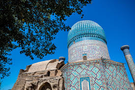 烏茲別克】撒馬爾罕Samarkand 震撼的中亞建築藝術，帖木兒詛咒的傳說｜雷吉斯坦廣場、帖木兒之墓、比比哈努清真寺、夏伊辛達