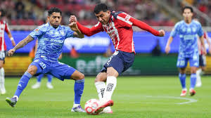 ¡Diluvio en Guadalajara! Tormenta Aplaza el Chivas vs Tigres - Imagen principal del artículo