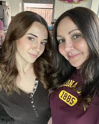 Brianna Depew's Instagram, Twitter & Facebook