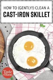 How To Gently Clean A Cast Iron Skillet Cast Iron Cooking Iron Skillets Cast Iron Recipes