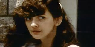 Laurie Kellogg, who had her husband killed in 1991, wins release from prison