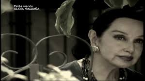 ACTRIZ KATHY SERRANO