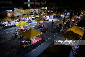 Dicatat oleh pasar malam di 3:23 pg tiada ulasan: Pasar Malam Tiada Sambutan Kosong Akibat Pkpb