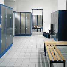 Spind C P S2000 Classic 4 Facher Doppelstockig Spind Schrankturen Umkleide