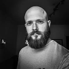 A lot has changed the last couple of years! Sometimes I don't recognize  myself anymore. But I like change and progression. I like to grow...not  only my beard! 😂 . . #beard #