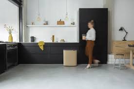 Founded in 1919 in the small dutch town of aalst, the range includes storage solutions, laundry, kitchen and bathroom products. Touch Bin Brabantia