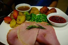 Christmas in england is a time for celebration and where would we be without some truly delicious food? Really Good English Christmas Dinner Imitation Picture Of Puku Cafe And Sports Bar Hanoi Tripadvisor