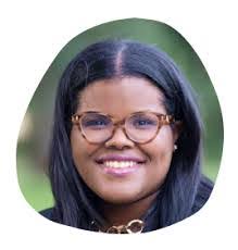 Michelle Hazel's Instagram, Twitter & Facebook