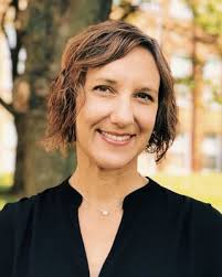 Delphine Martin's Instagram, Twitter & Facebook