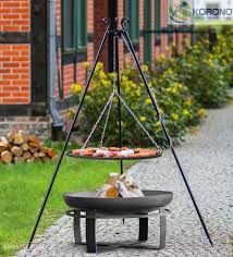 Dreibein Schwenkgrill 1 8m Rost O 50 80cm Feuerschale O 60 80cm Handmade Grillen Auf Einem Schwenkgrill Hat Eine Sehr In 2020 Fire Bowls Fire Pit Bbq Fire Pit