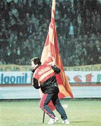 Ekranların en uzun soluklu dizilerinden biri olan tims&b imzalı bir zamanlar çukurova yakında i̇spanya'da yayınlanmaya başlayacak. Yekta Sahaya Bayrak Dikmek Istedi