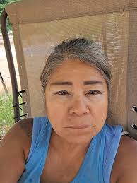 Going grey doesn't mean I'm letting myself go 😉