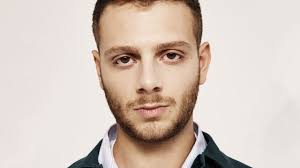 Cesenatico, nasce il festival di poesia "Dove ci conduce questo suono":  ospite Anastasio vincitore di X Factor