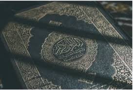 #suratalkahfi #keutamaansuratalkahfi #suratalkahfiarab #alkahfilatin surat al kahfi بِسْمِ اللّٰهِ الرَّحْمٰنِ الرَّحِيْمِ اَلْحَمْدُ لِلّٰهِ الَّذِيْٓ. Bacaan Surat Al Kahfi Dan Waktu Terbaik Untuk Membacanya Kumparan Com