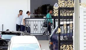 May 18, 2018 at 4:02 pm. Kronologi Lengkap Serbuan Ke Atas Rumah Najib Fakta Barang Rampasan Ameno World