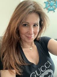 Constance Sims's Instagram, Twitter & Facebook