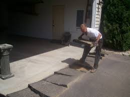 The main structural component of an asphalt driveway is actually what is underneath the asphalt. Asphalt Repair Minnesota Professional Seal Coating Services Driveway Repair Mn