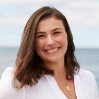 600+ "Traci" profiles