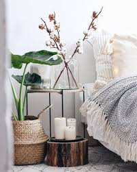 Höhenverstellbarer rolltisch mit schwenkbarer oberfläche. 7 Bett Tisch Ideen Betttisch Schlafzimmer Design Zimmer