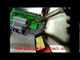 Introduced in 2000 and manufactured at toyota motor manufacturing indiana in princeton. Repair Overhead Temperature Compass Display Toyota Tacoma Fix It Angel Youtube