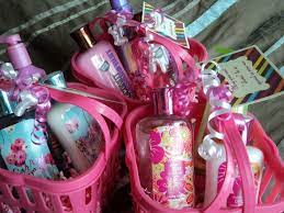 Diy Shower Hostess Gifts Weddingbee Baby Shower Host Baby Shower Fun Baby Shower Host Gift