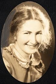 Alice Sheehan's Instagram, Twitter & Facebook