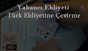 Yani yabancı ehliyet ile türkiyede hiçbir işlem yapmadan 6 ay , türkçe tercüme yaptırarak 1 yıl araç kullanılabilir, 1 yılı geçen süreler için türkiye cumhuriyeti sürücü belgesi alınması gereklidir. Yabanci Surucu Belgesini Turk Surucu Belgesine Cevirme Islemleri Ehliyet Co