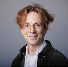 Daniel Simpson's Instagram, Twitter & Facebook