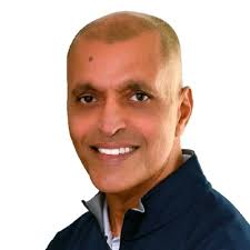 What a joy it was at BSides Lancashire yesterday to finally catch up with  Chris Roberts. The whole event was well run, had a great turn out of 300  folk and raised